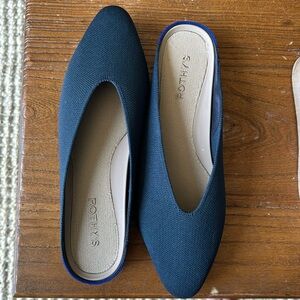 Rothy’s Almond Demi